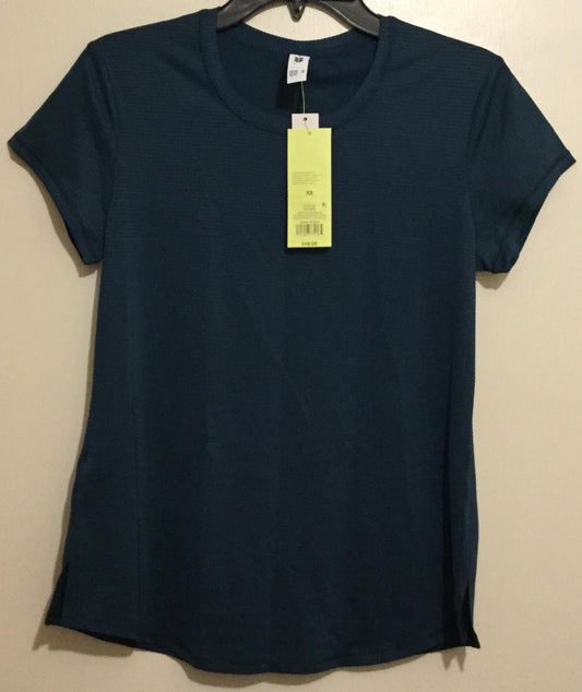 ALL IN MOTION - New With Tag - Ladies Top Size XS