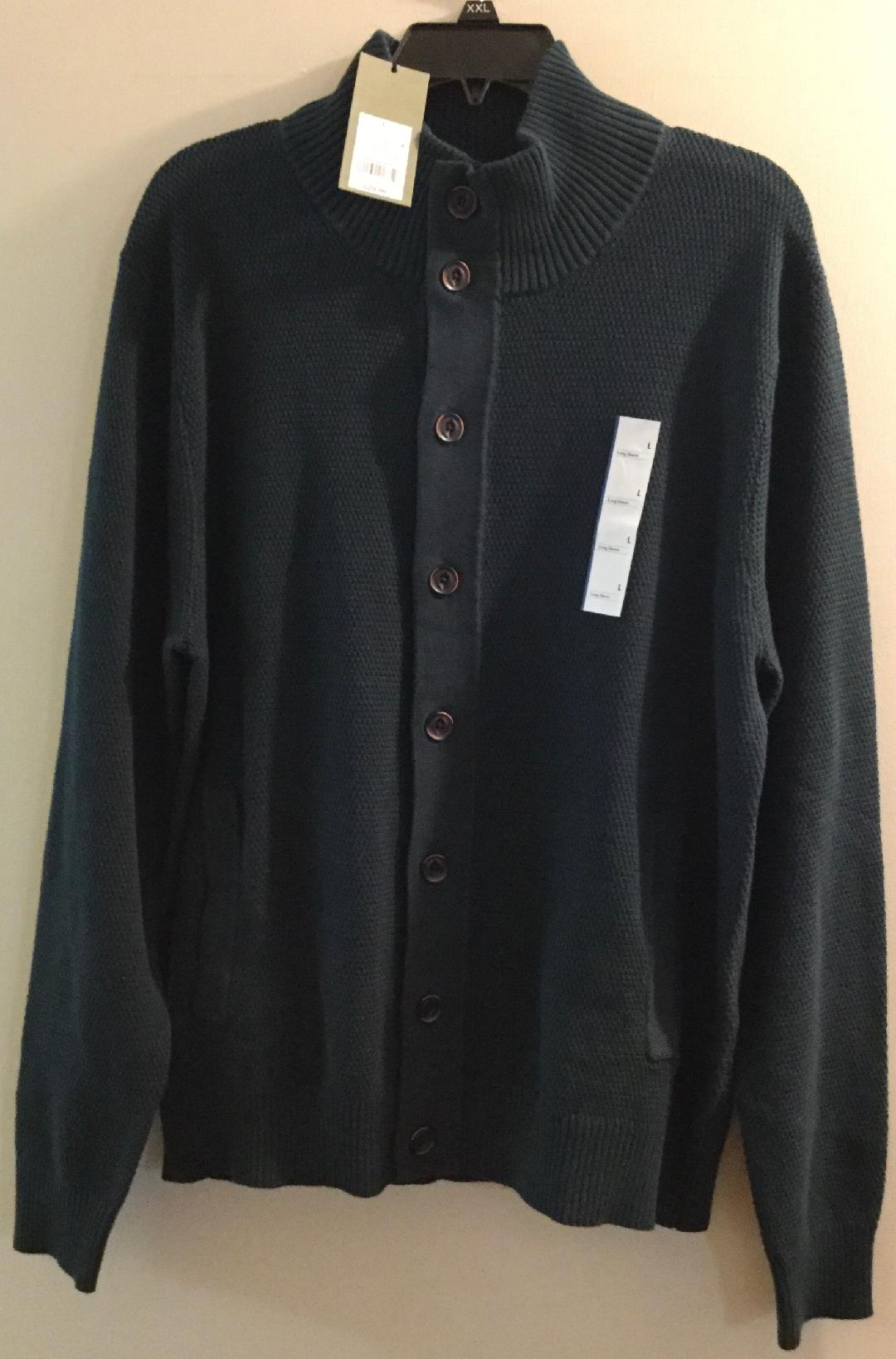 GOODFELLOW & CO - New With Tag - Men buttoned up Sweater Size L