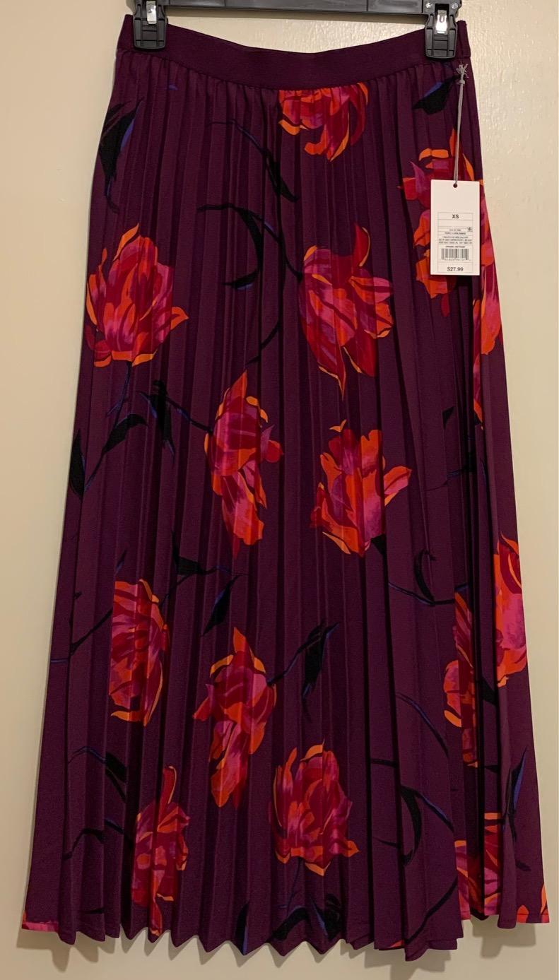 A New Day - New With Tag - Ladies Skirt Purple Floral Size XS