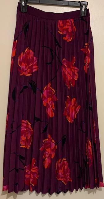 A New Day - New With Tag - Ladies Skirt Purple Floral Size XS