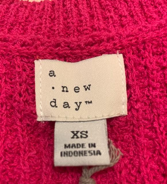 A New Day - Woman Pink Sweater XS